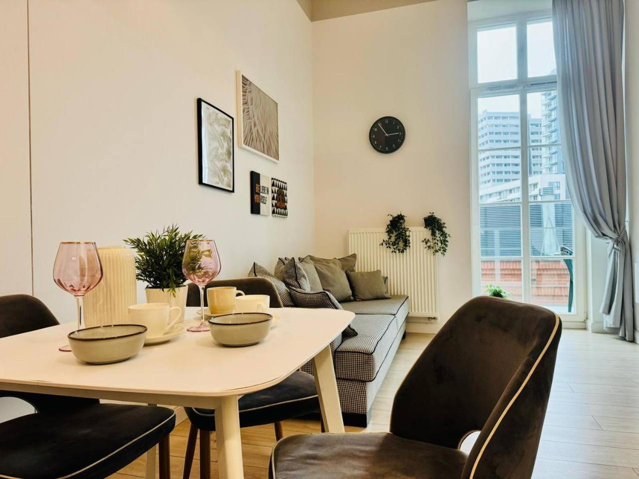 Absyntapartments 24 Rynek Вроцлав Экстерьер фото